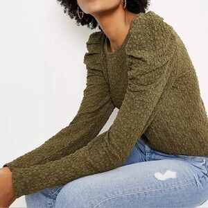 LOFT Floral Lace Pleated Puff Sleeve Top